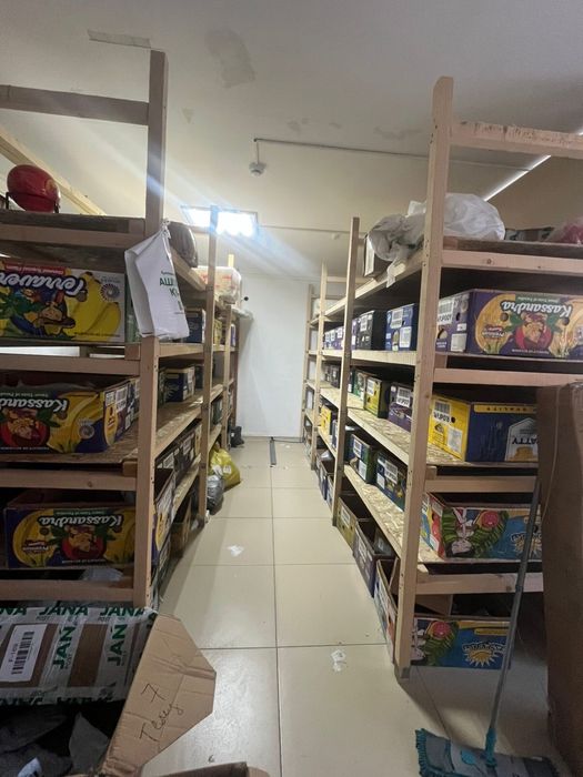 Стеляж, полка, для  товар