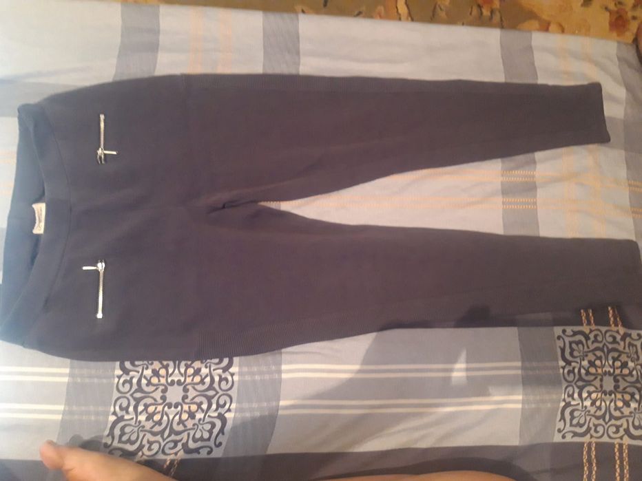 Джинсы и брюки почти новые