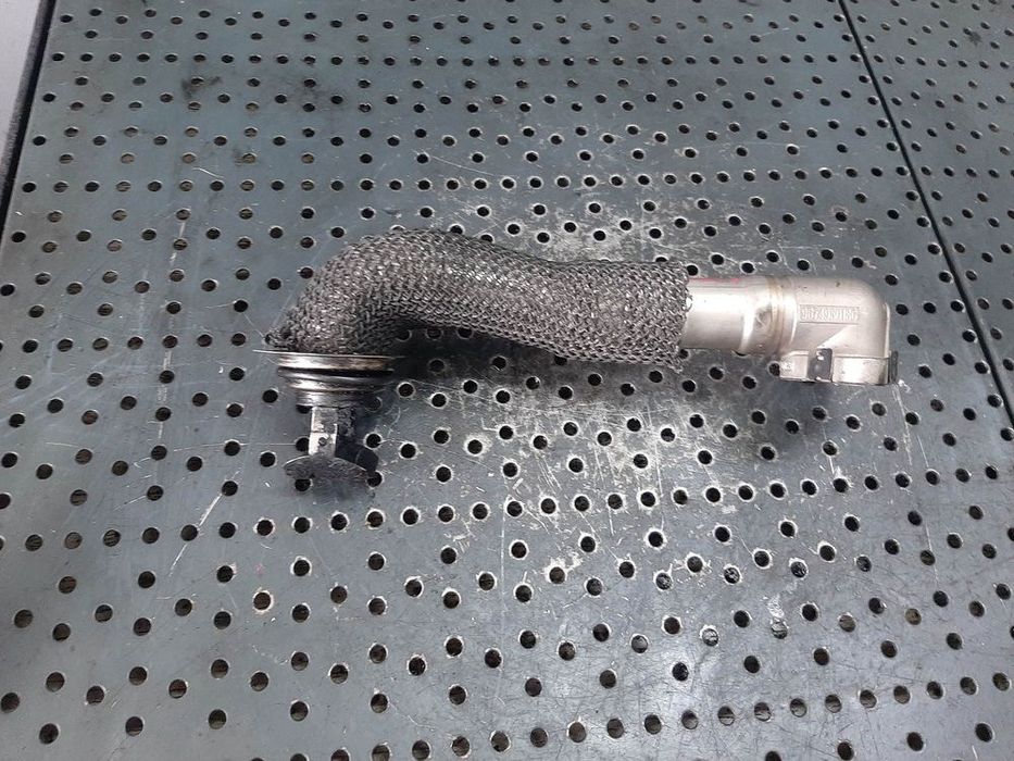 conducta egr  1.6 tdci  t1db  ford focus 3  9674950180
