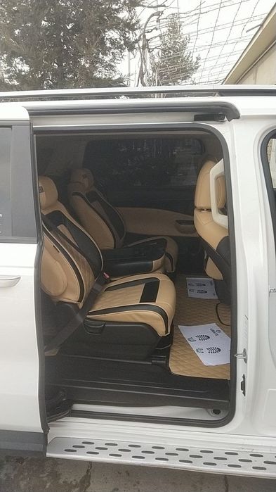 Транспортные услуги Узбекистан буйлаб саёхатлар учун Kia Carnival хизм