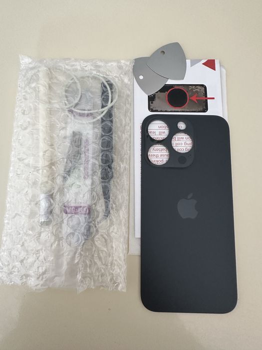 Spate IPhone 14 Pro Max  original cu Logo Apple