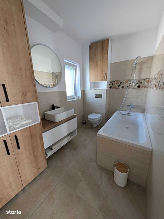 Duplex Nou 4 Camere Râșnov – View Cetate, Parcare