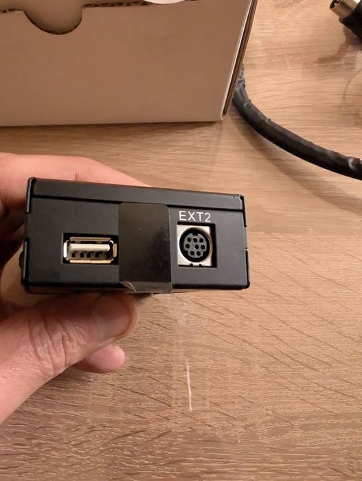 Grom audio usb плеър за Volvo