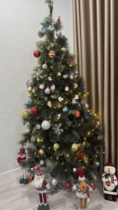 Елка новогодняя