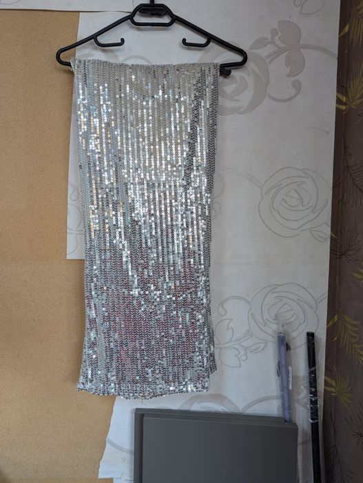 Pantaloni dama cu crac larg,cu paiete