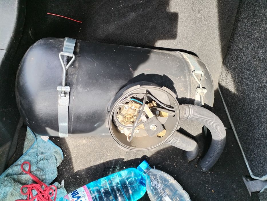 Продавам инжекционна газова уредба