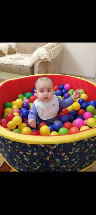 Продам детский сухой бассеин
