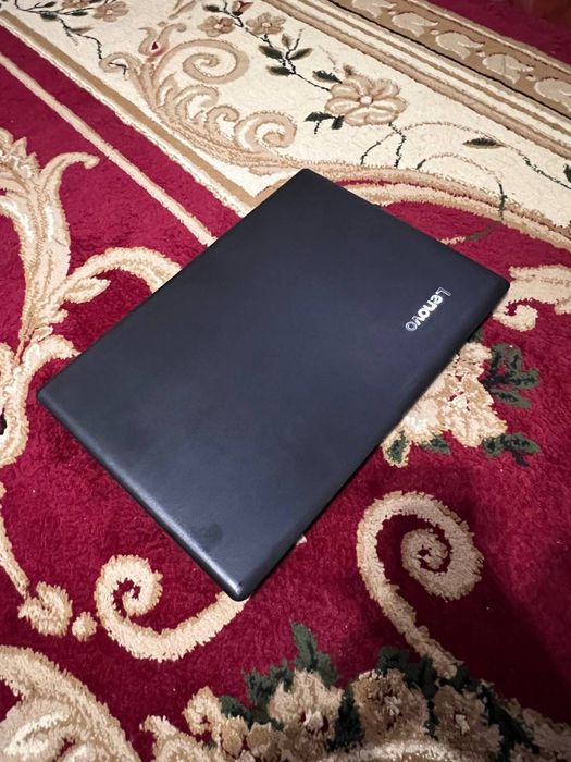 Noutbook lenovo windows 10 ofis programalari uchun zor ishlidi