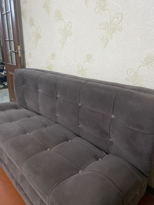 диван б/у, в хорошем состоянии