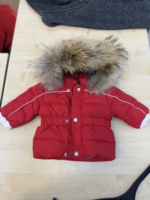 Geaca iarna bebe Gianfranco Ferre marime 3 luni 3M cu blană naturală