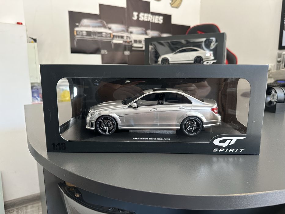 Мащабни коли 1:18 Otto Gt Spirit Mercedes Bmw Audi Ford Mustang