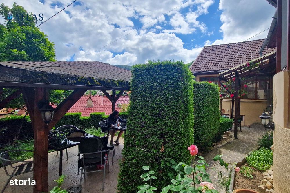 Apartament la casa, in Schei, 2 dormitoare, veranda, foisor, gradina