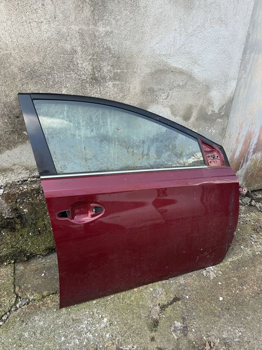 Врати Toyota Auris 13-19г