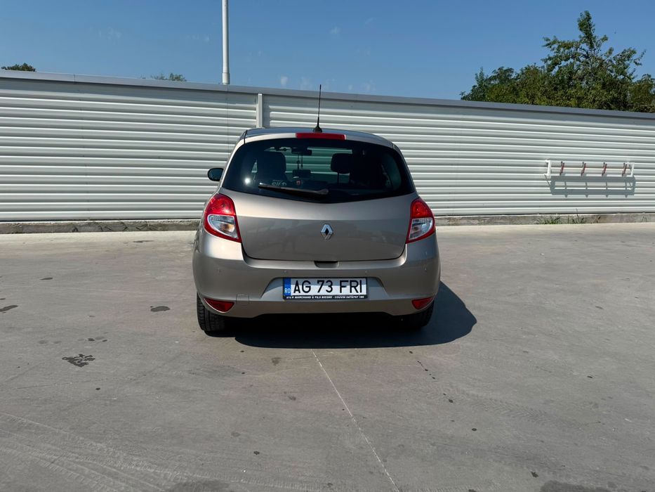 RENAULT Clio 2011 — imagine 5