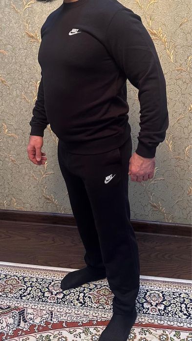 Спортивный костюм Nike