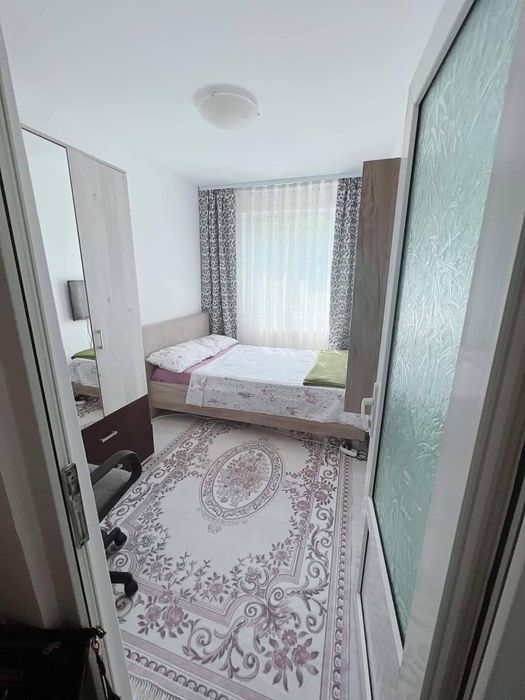 Inchiriez apartament 3 camere  zona campus Universitar Ovidius