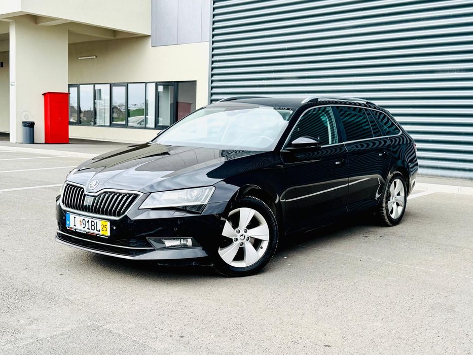 Skoda Superb 2.0 diesel 150 ps an 2016 DSG!