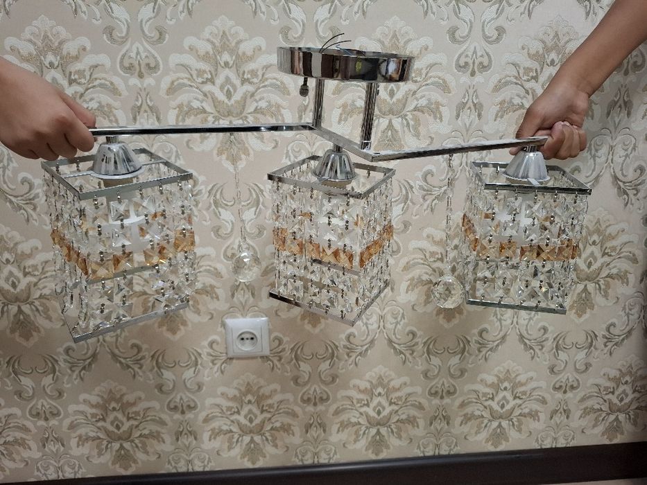 Люстры для комнаты