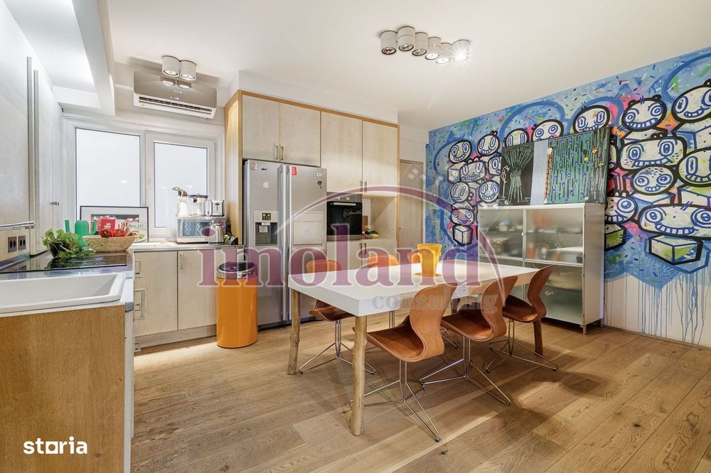 Apartament spectaculos cu 3 camere - Strada Mircea Vulcănescu