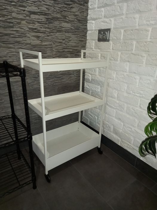 Этажерка металлическая, стелаж.