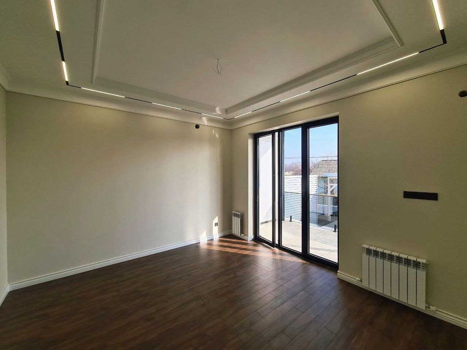 Циолковского-Карасу Евродом с бассейном