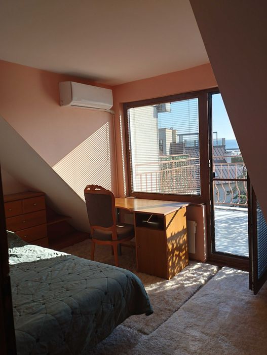 Дава се под наем Тристаен апартамент в Варна, Бриз - 140 кв.м за 892.5 € - Снимка #3