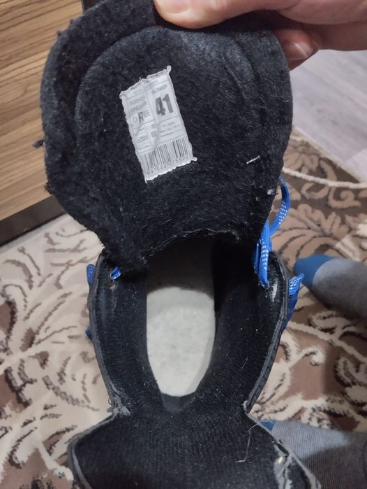 Продам коньки 41 размер