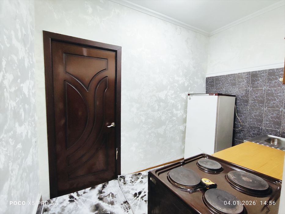 Uy sotiladi Sergeli rayon qo'yliq massiv 6