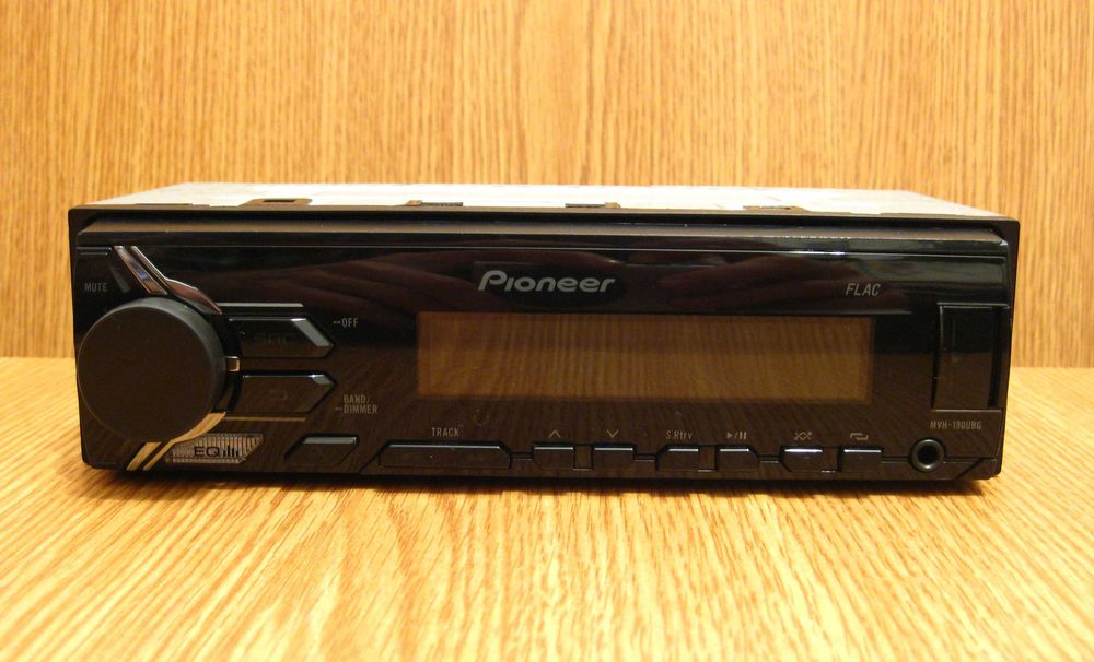 Radio MP3 player USB auto Pioneer MVH-190UBG casetofon