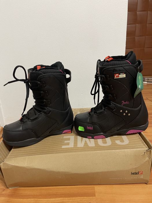 Boots snowboard nr 38 european head noi