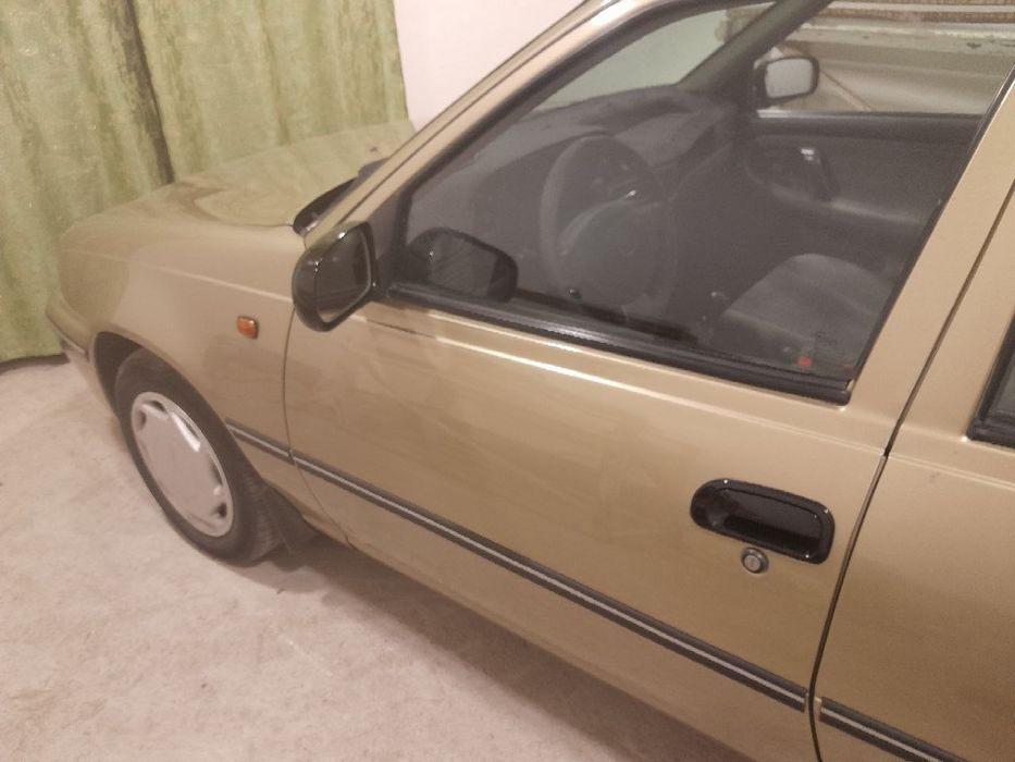 Nixsiya bir sotiladi sirochniy radnoy benzinda yurgani xalol 125000