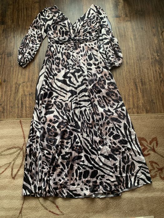 Rochie superba noua cu eticheta marimea L