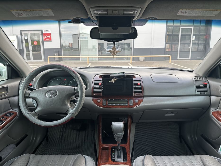 Продам машинуууу