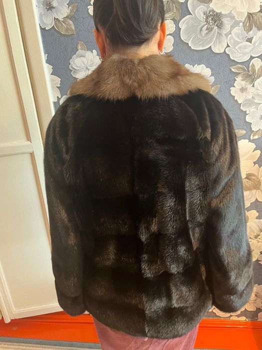 Шуба автоледи воротник соболь