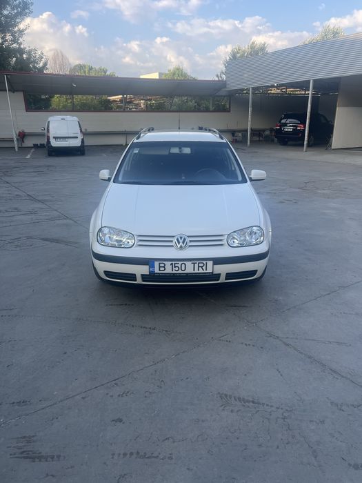 VOLKSWAGEN Golf 2001