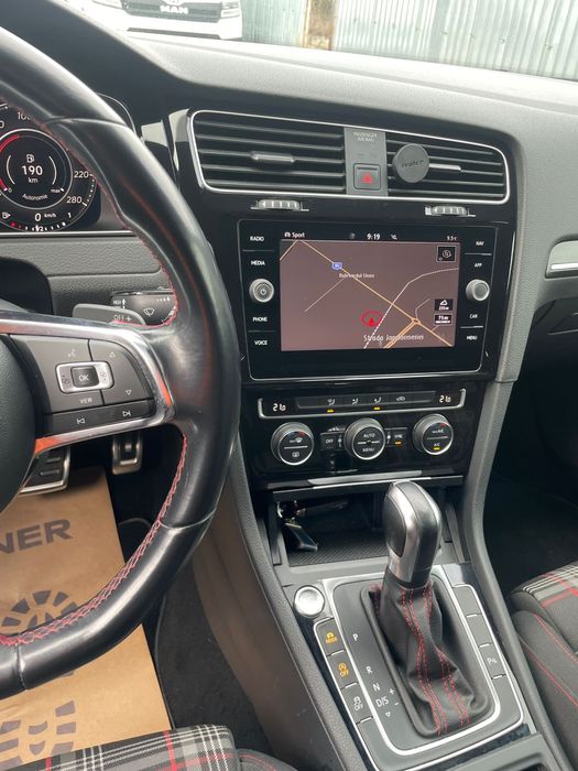 VW Golf 7 GTI Performance