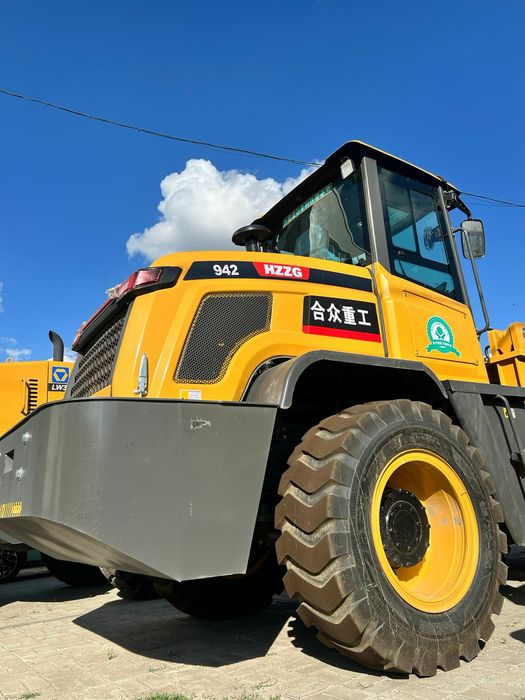 Фронтальный погрузчик ZL 920A