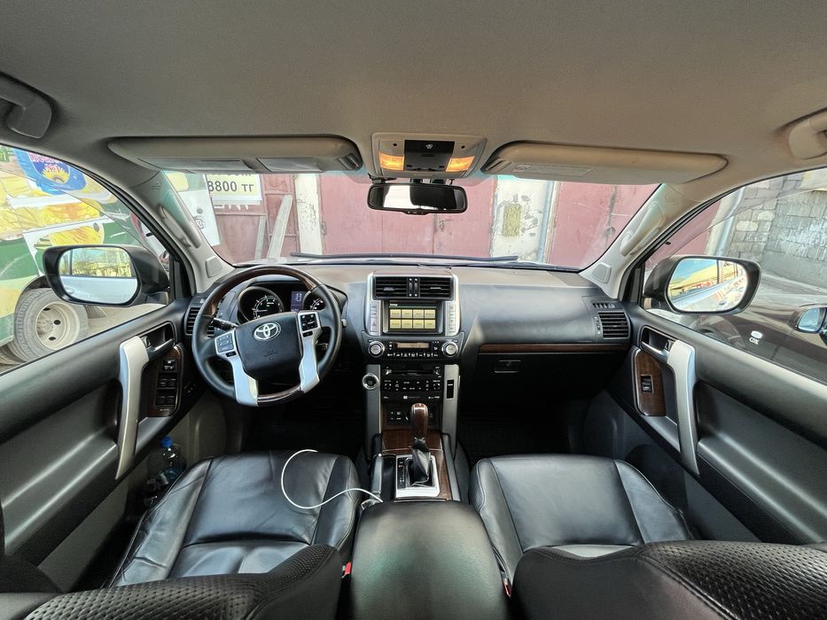 Тойота ланд крузер прадо