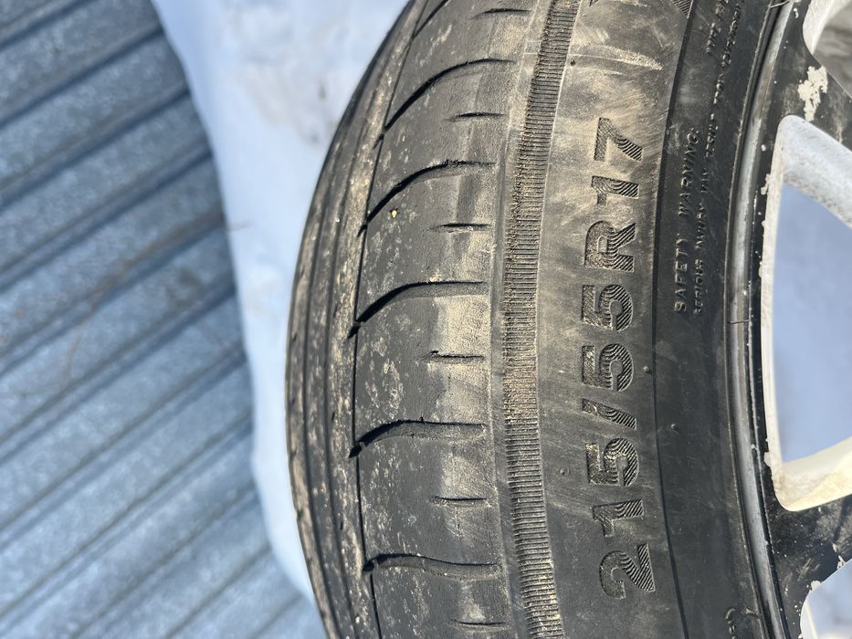 Продам диски с резиной