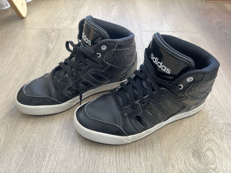 Маратонки Адидас, номер 38