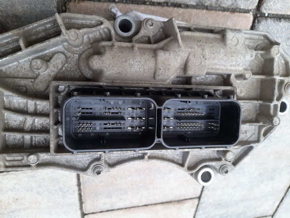 Calculator Modul ECU Cutie Viteze Automata EDC Renault Megane 4 1.5
