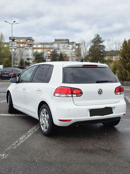 Vând Golf 6 1.6-140 HP