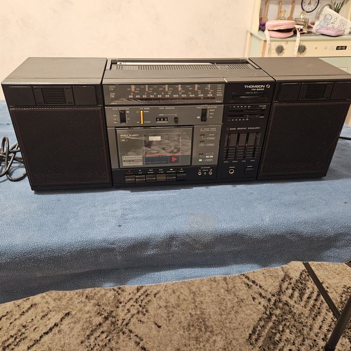 Radio casetofon  funcțional