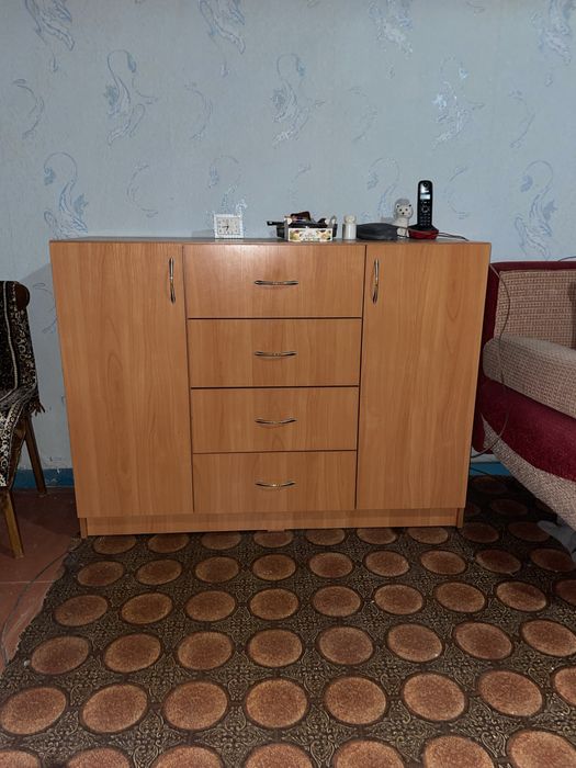 Продам комлект мебели