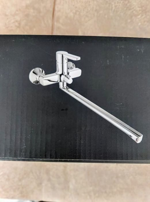 Смеситель для ванны