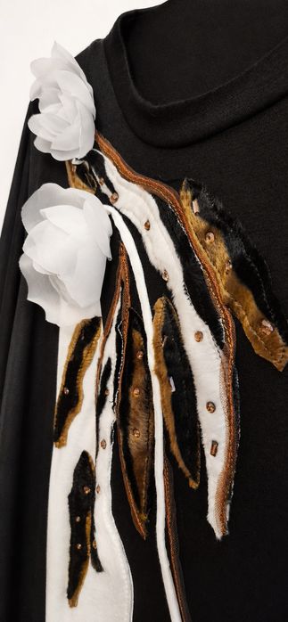 Bluza de vară din tricot fin (jerse), cu vâscoză, alb cu negru