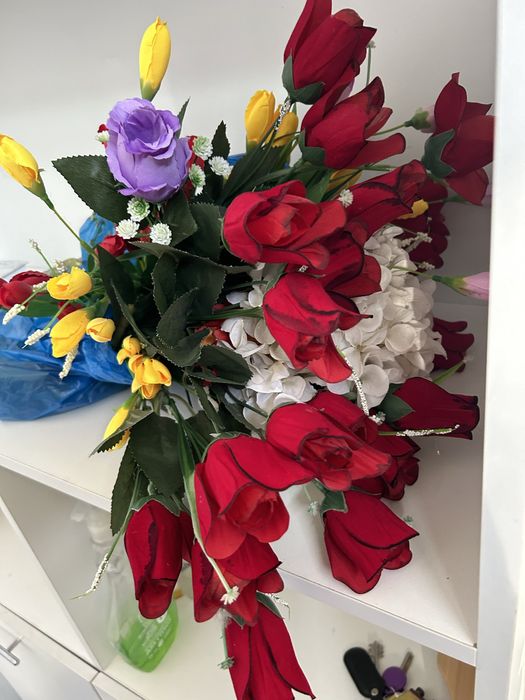 Продам цветы декоративные