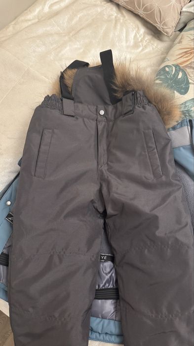 Продам детский комбенизон Lassye