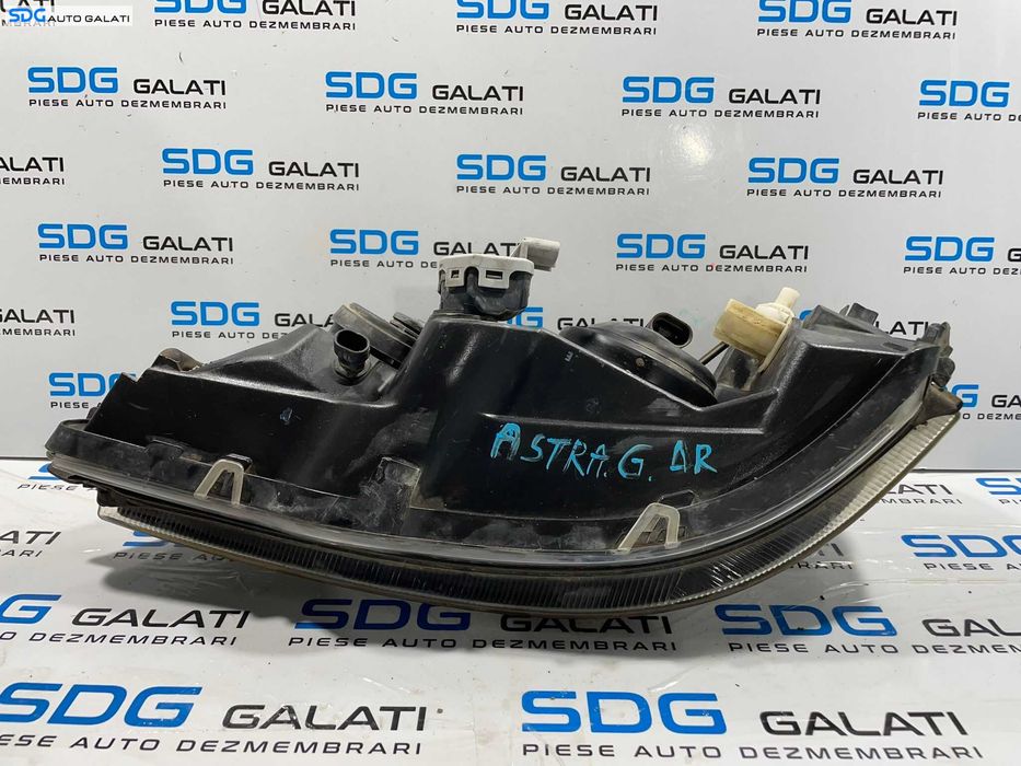 Far Dreapta EUROPA Opel Astra G 1998 - 2007 Cod 13132460 RH 1EG007640-50 [L3955]