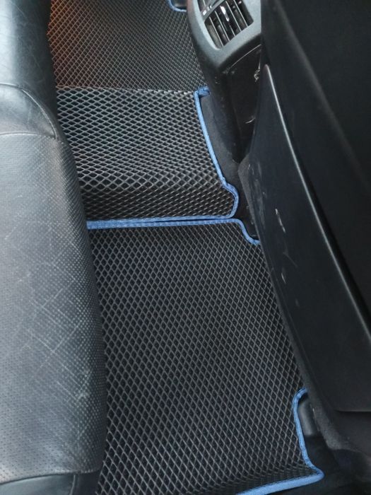 Eva kor avtopoliklari barcha turdagi avtomobillar uchun .